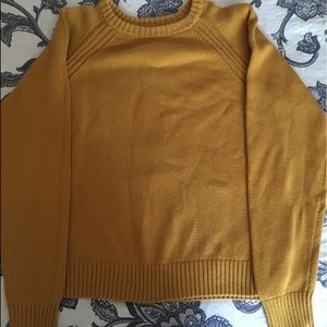 Jeanne Pierre, PL, Gold long sleeve
